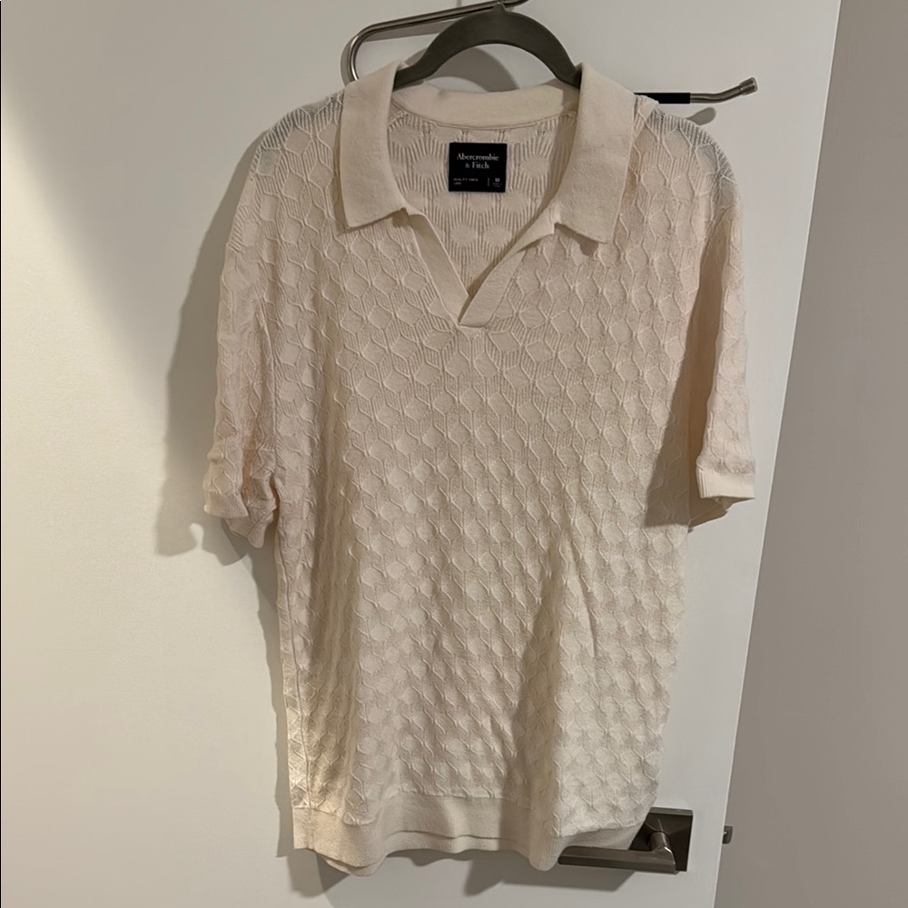 Abercrombie & Fitch Men's Cream Textured Johnny Collar - Polo